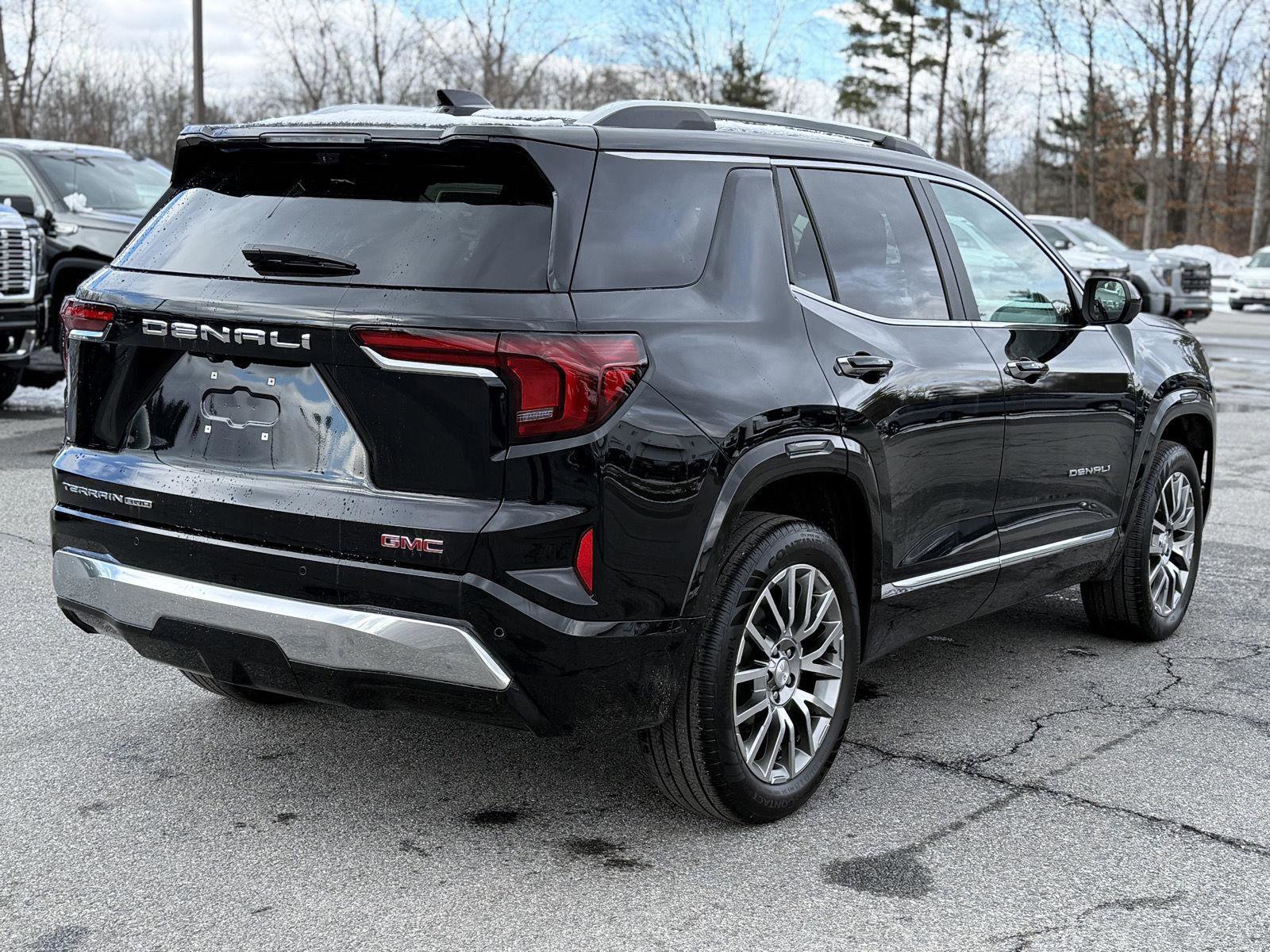 Certified 2026 GMC Terrain Denali image 5