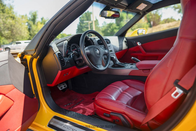 Used 2007 Chevrolet Corvette Coupe w/ Preferred Equipment Group image 32