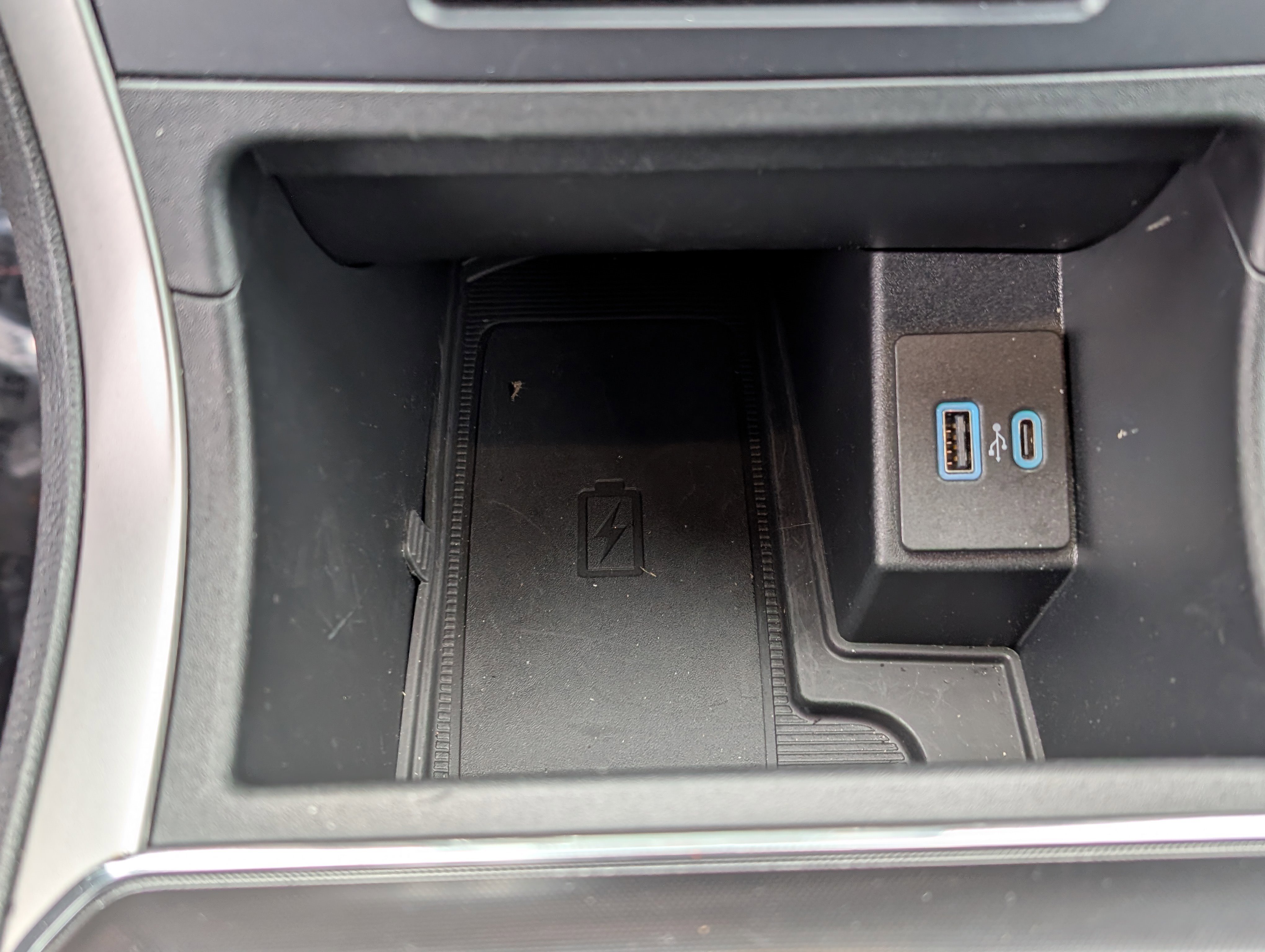 Certified 2024 Ford Edge ST-Line image 29