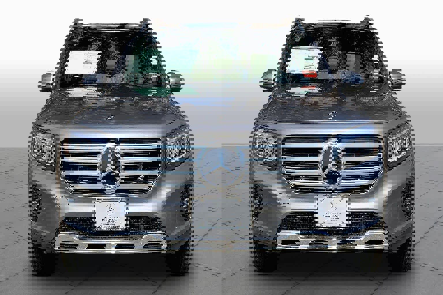 New 2026 Mercedes-Benz GLB 250 4MATIC image 3