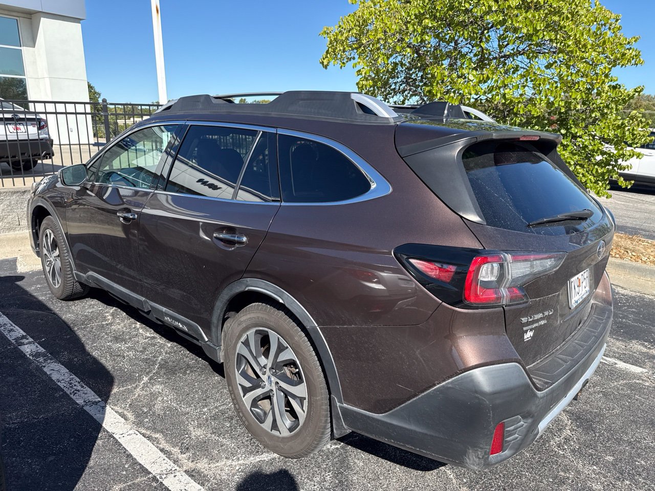 Used 2020 Subaru Outback Touring AWD/4WD image 6