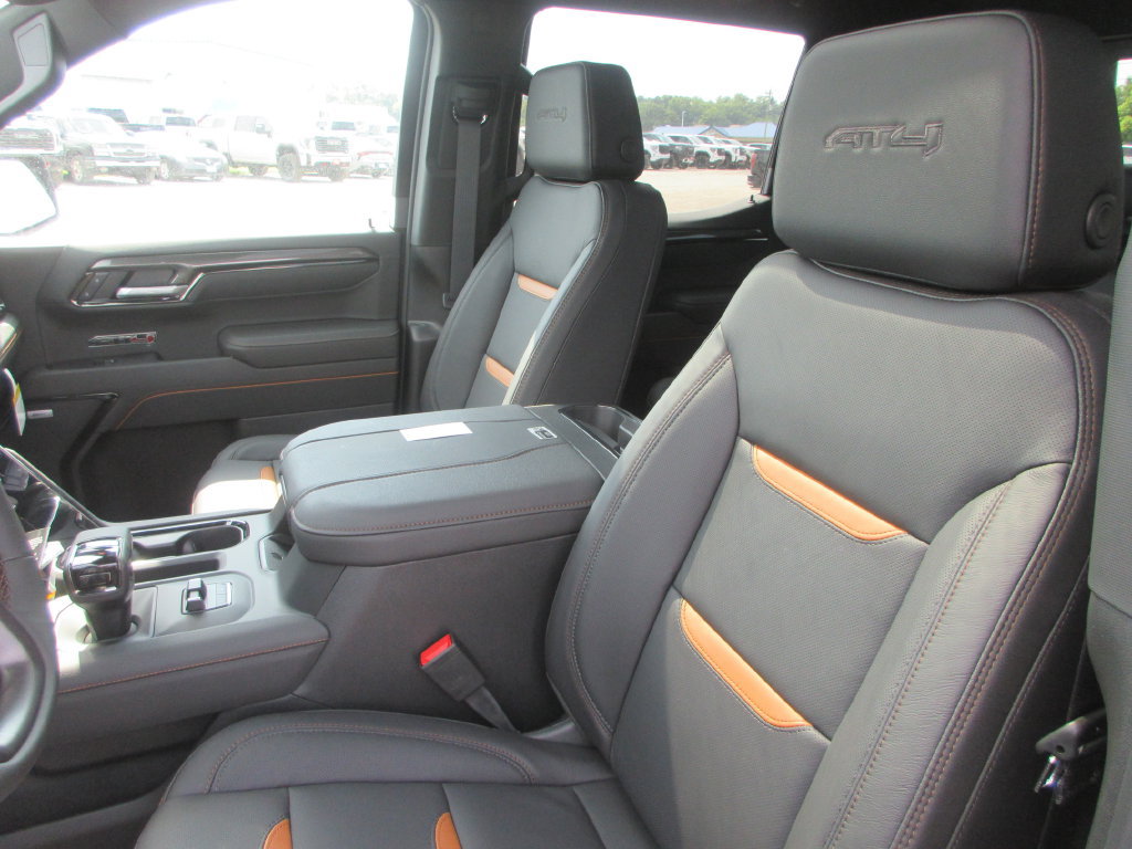 New 2026 GMC Sierra 1500 AT4 w/ AT4 Premium Package AWD/4WD image 14