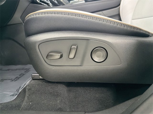 New 2026 Chevrolet Traverse High Country image 25