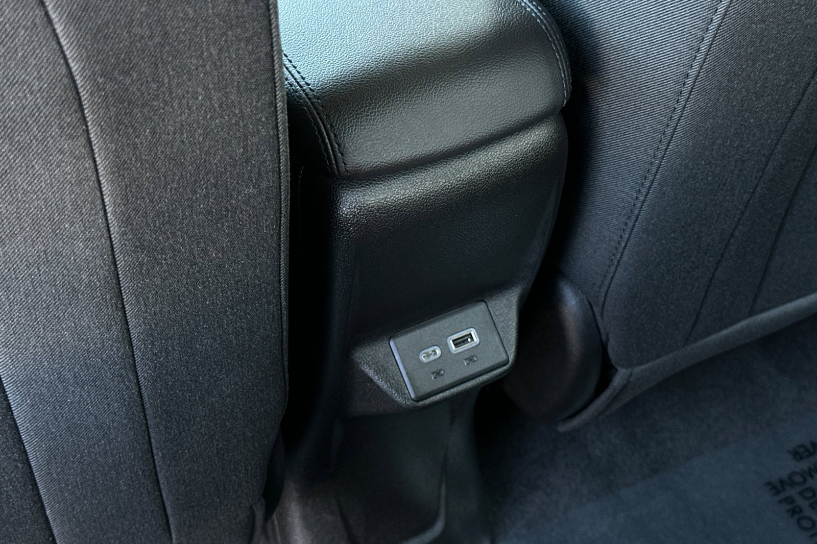 Used 2022 Chevrolet Bolt EUV LT image 15