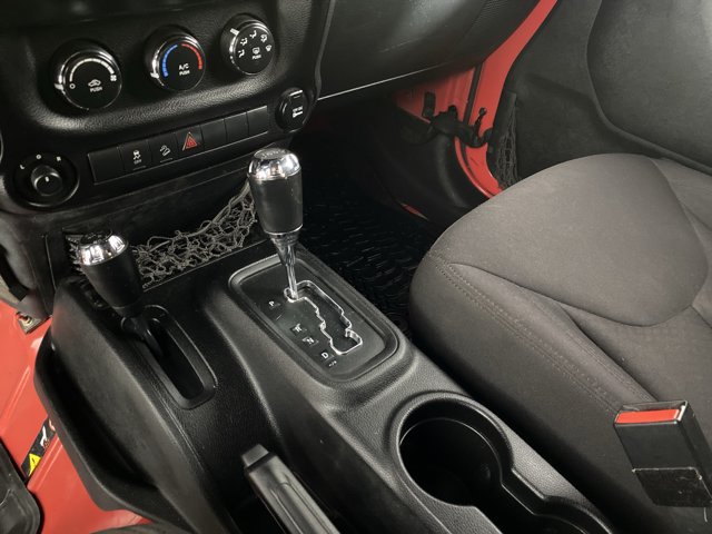 Used 2013 Jeep Wrangler Unlimited Sport AWD/4WD image 22