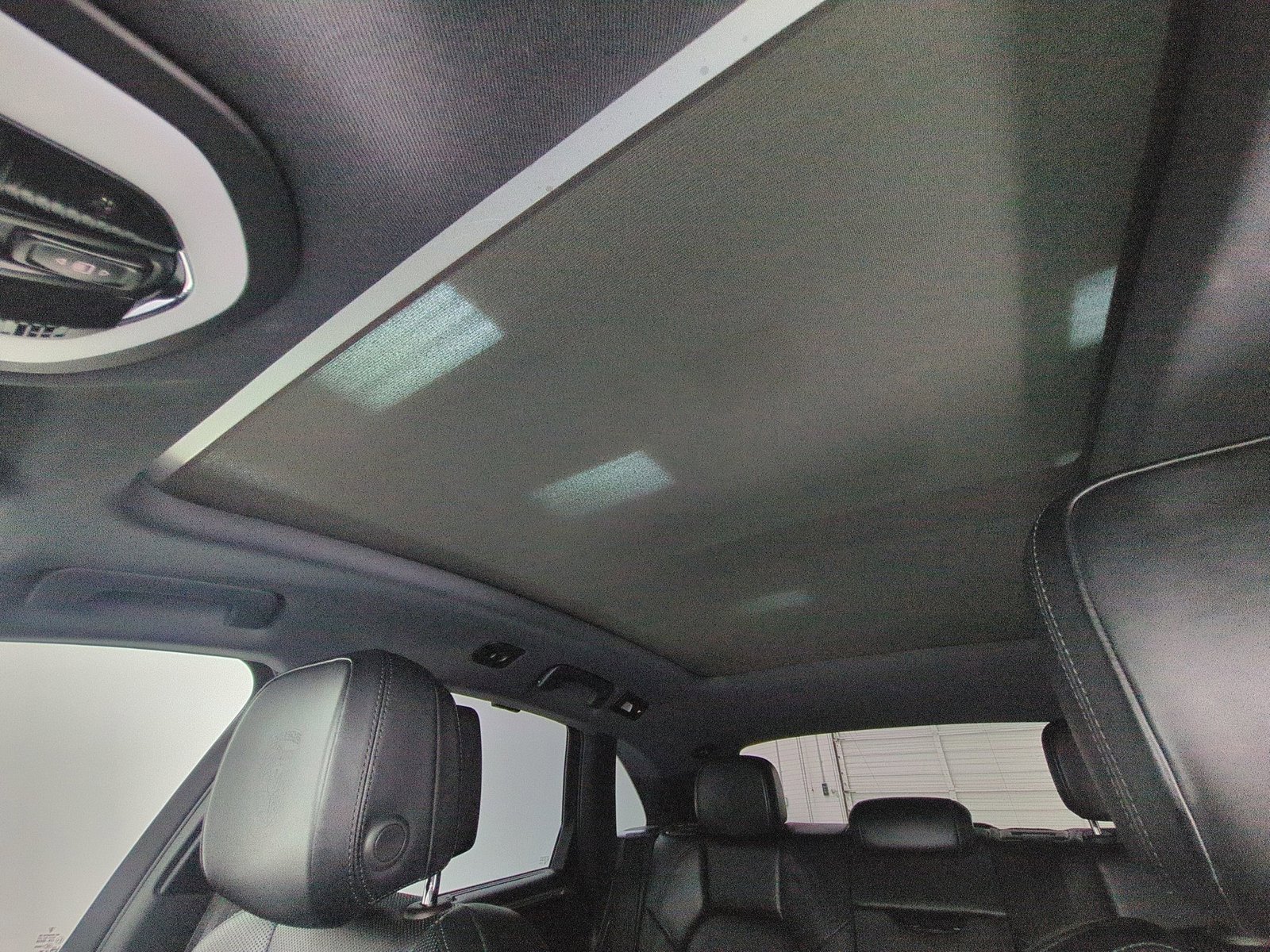 Certified 2024 Porsche Macan S image 17