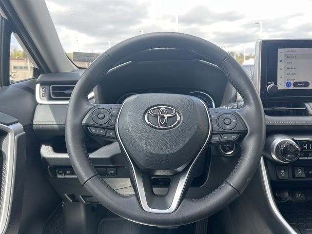 Used 2024 Toyota RAV4 XLE w/ Convenience Package image 15
