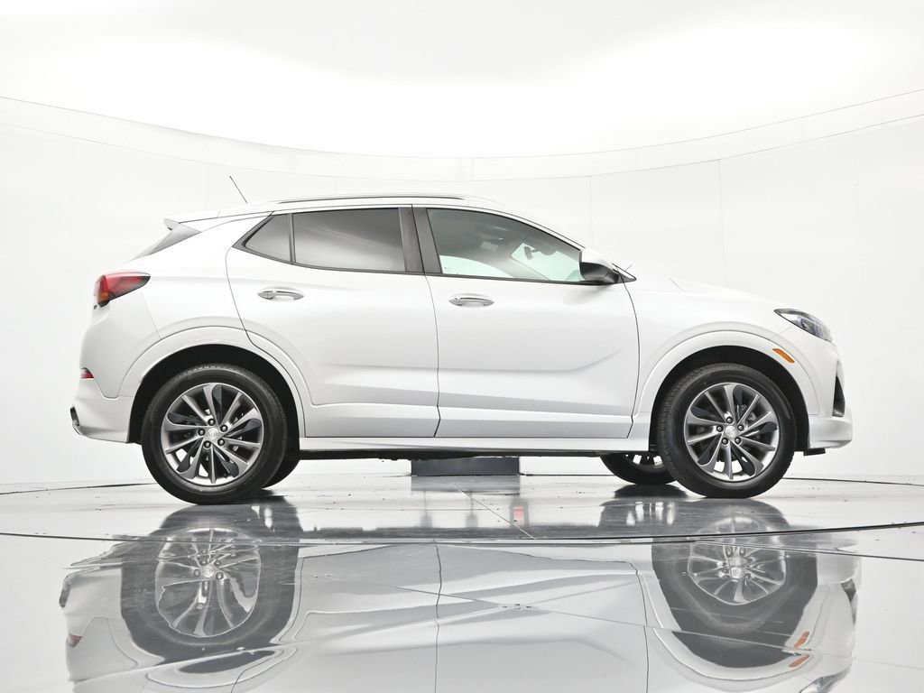Used 2023 Buick Encore GX Select w/ Sport Touring Package AWD/4WD image 20