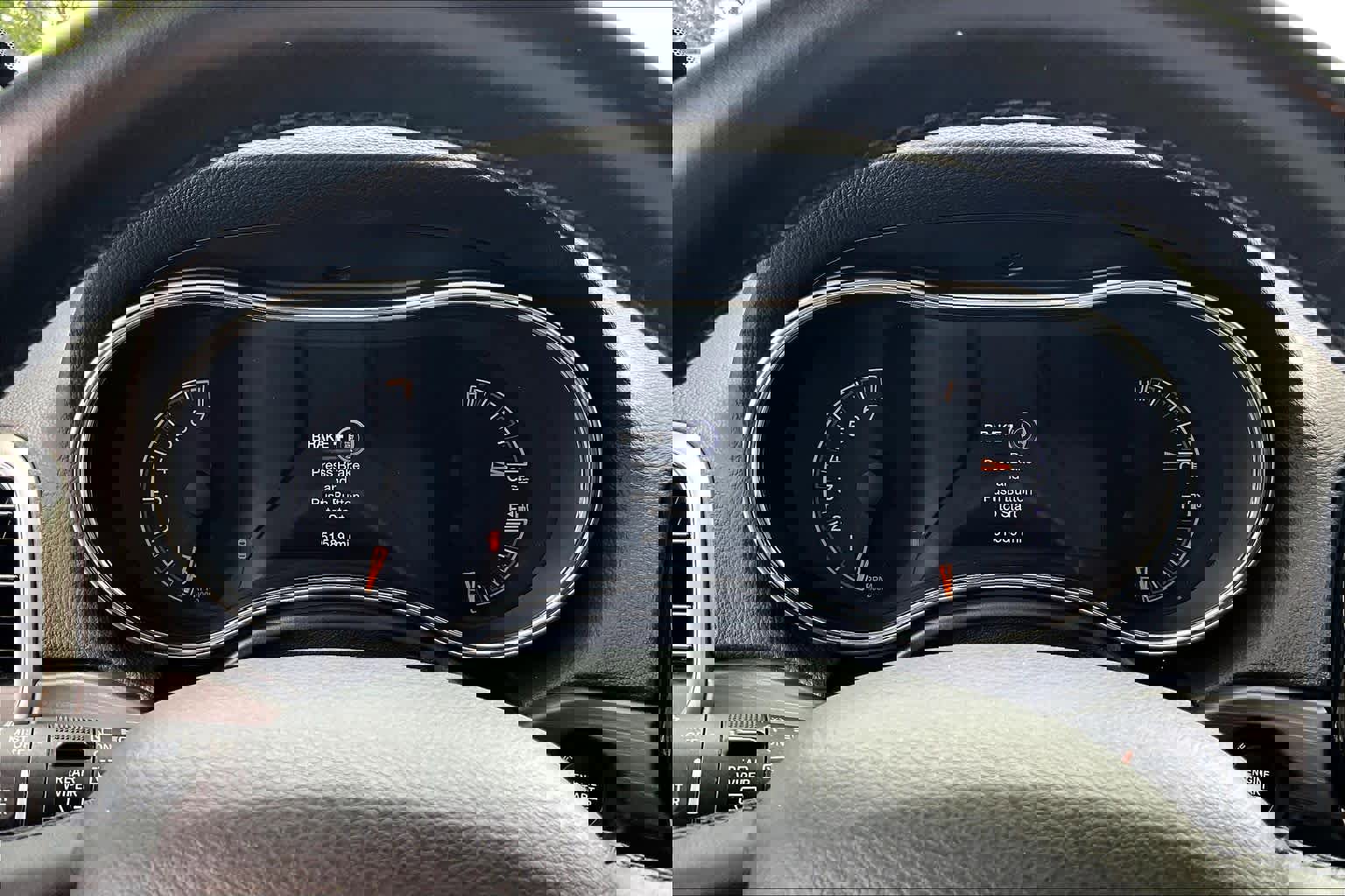 Used 2022 Jeep Grand Cherokee Laredo X image 26