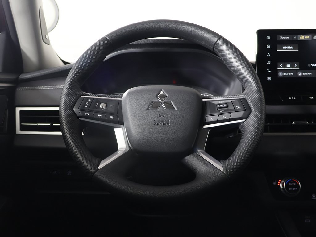 New 2026 Mitsubishi Outlander ES image 37