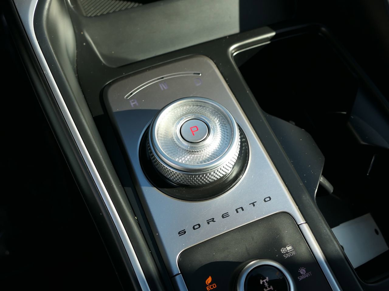 Used 2025 Kia Sorento EX w/ EX Panoramic Sunroof Package image 21