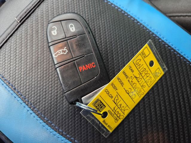 Used 2016 Chrysler 200 LX FWD image 17