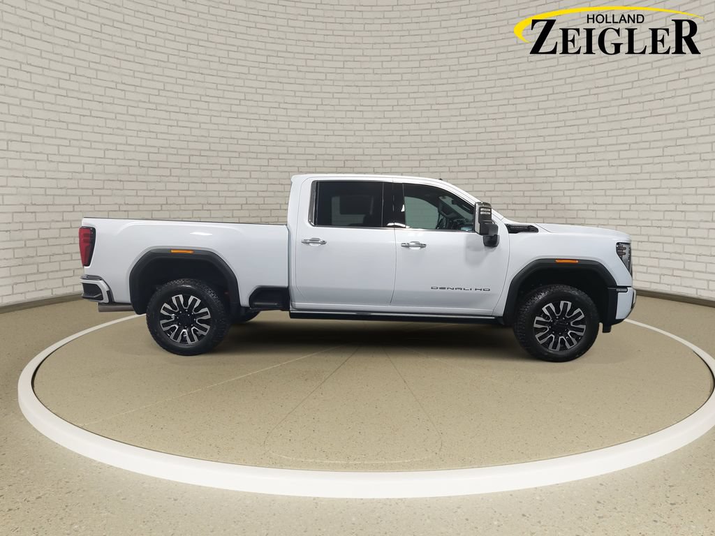 New 2026 GMC Sierra 2500 Denali Ultimate AWD/4WD image 4