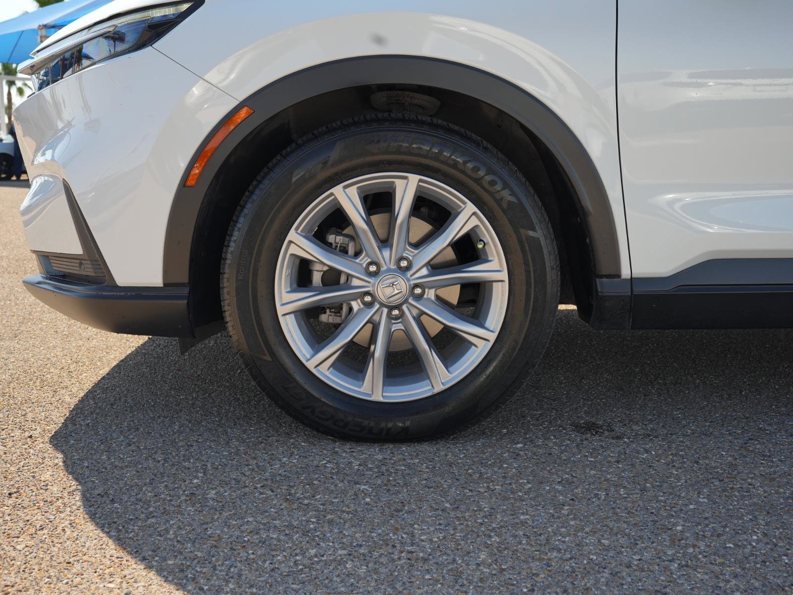 Used 2023 Honda CR-V EX-L image 11