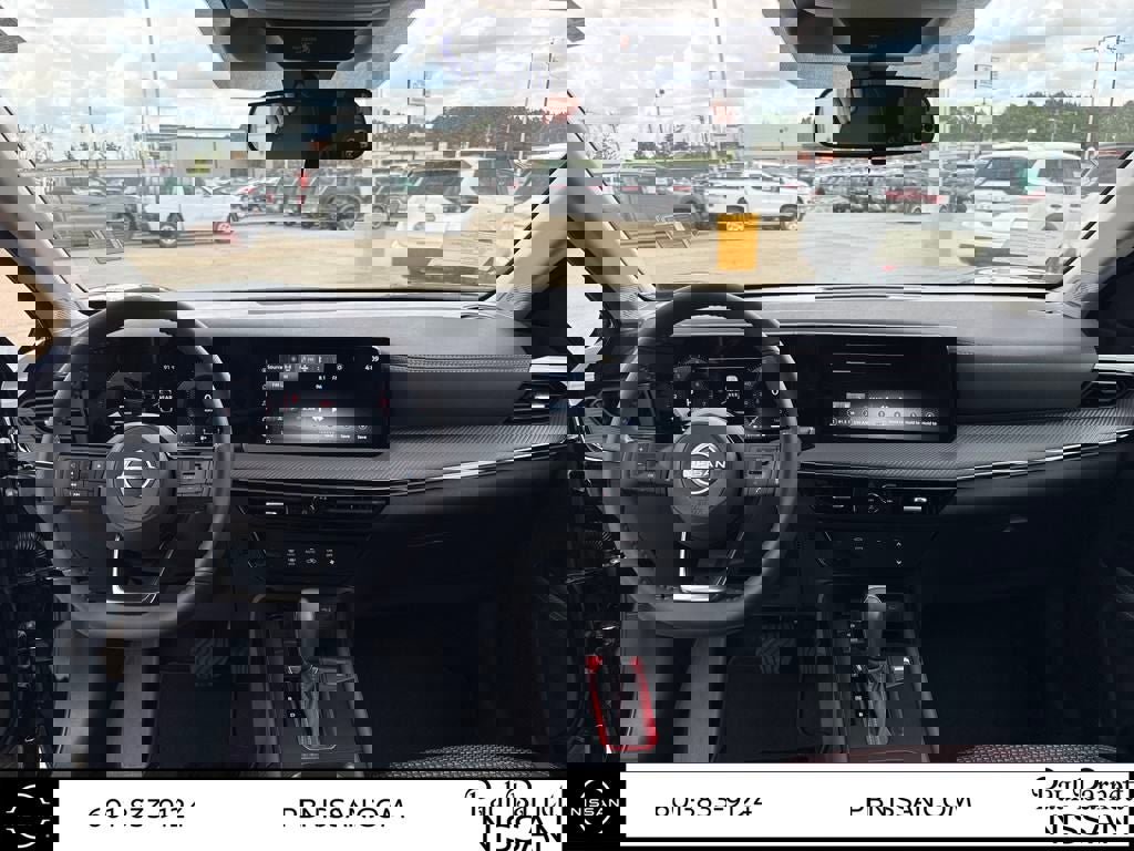 New 2025 Nissan Kicks SR image 19