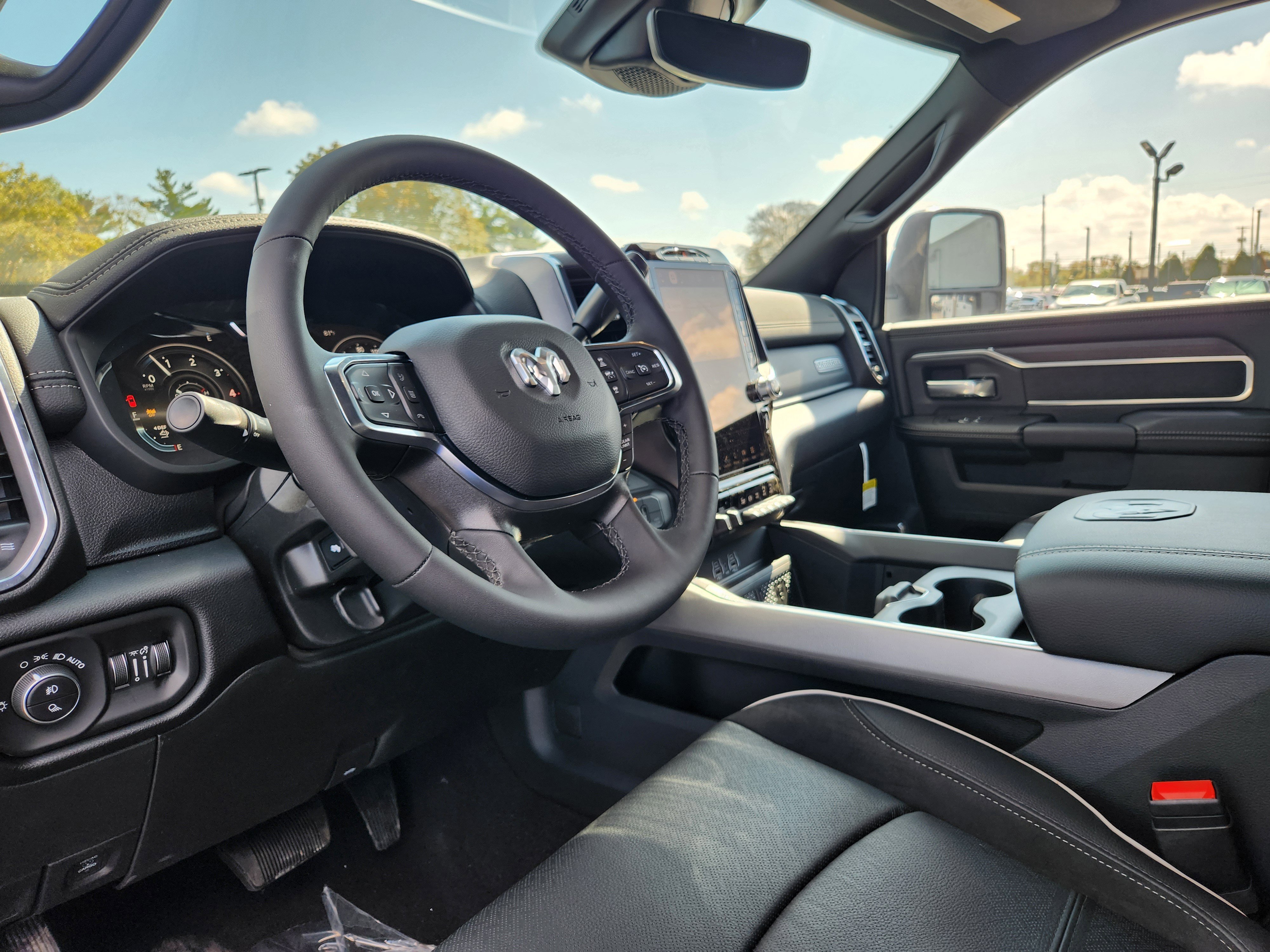 New 2026 RAM 3500 Laramie w/ Max Tow Package image 21