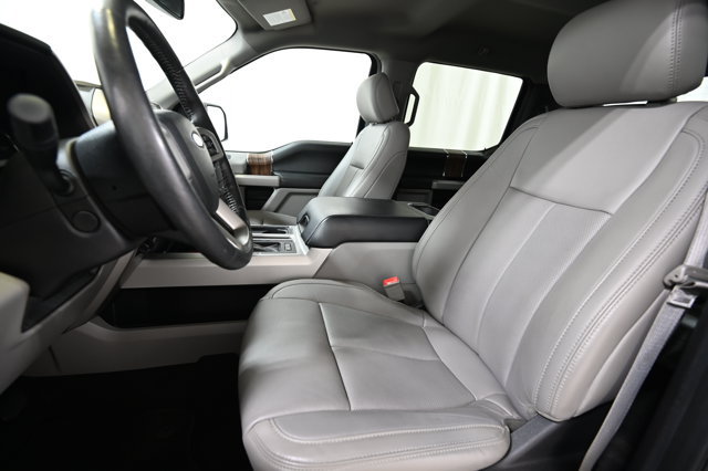 Used 2019 Ford F150 Lariat w/ Equipment Group 502A Luxury AWD/4WD image 8