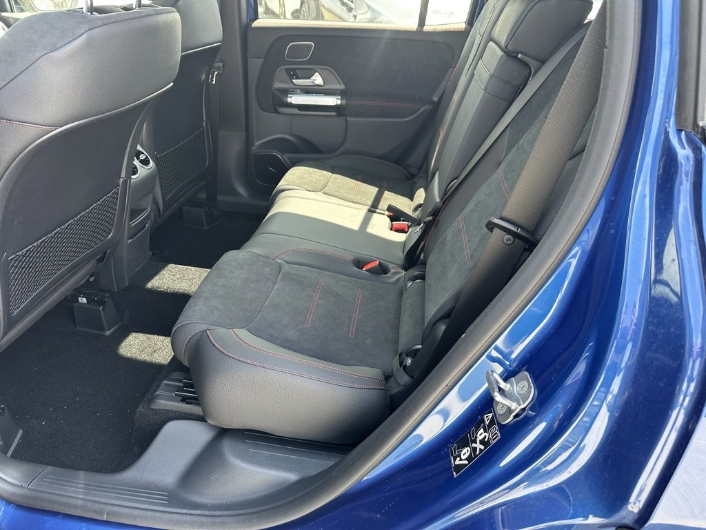 Used 2024 Mercedes-Benz GLB 250 image 26