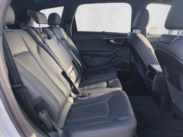 Used 2021 Audi Q7 2.0T Premium Plus w/ Executive Package AWD/4WD image 22