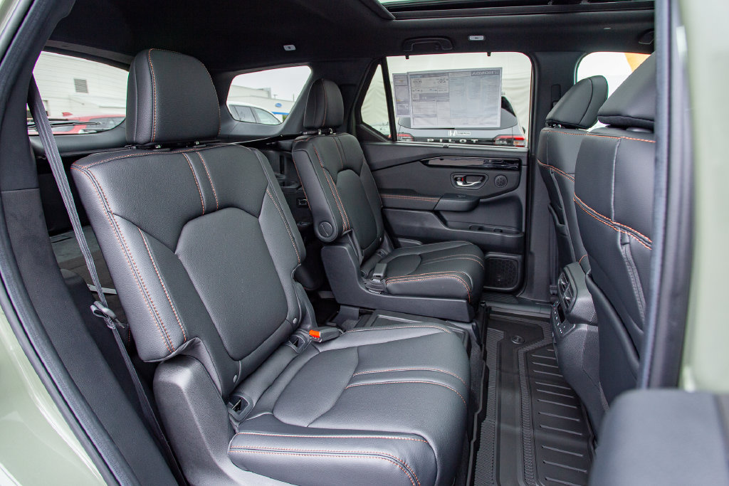 New 2026 Honda Pilot TrailSport image 16