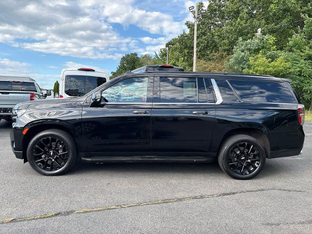 Used 2022 Chevrolet Suburban High Country AWD/4WD image 12