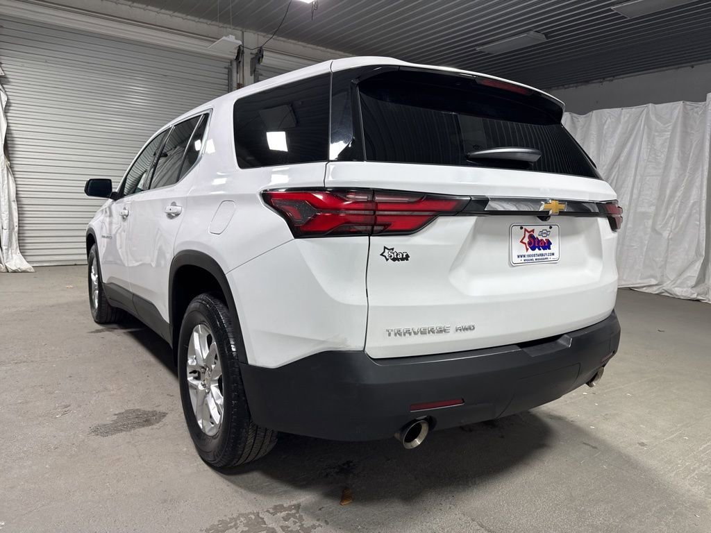 Used 2023 Chevrolet Traverse LS AWD/4WD image 5