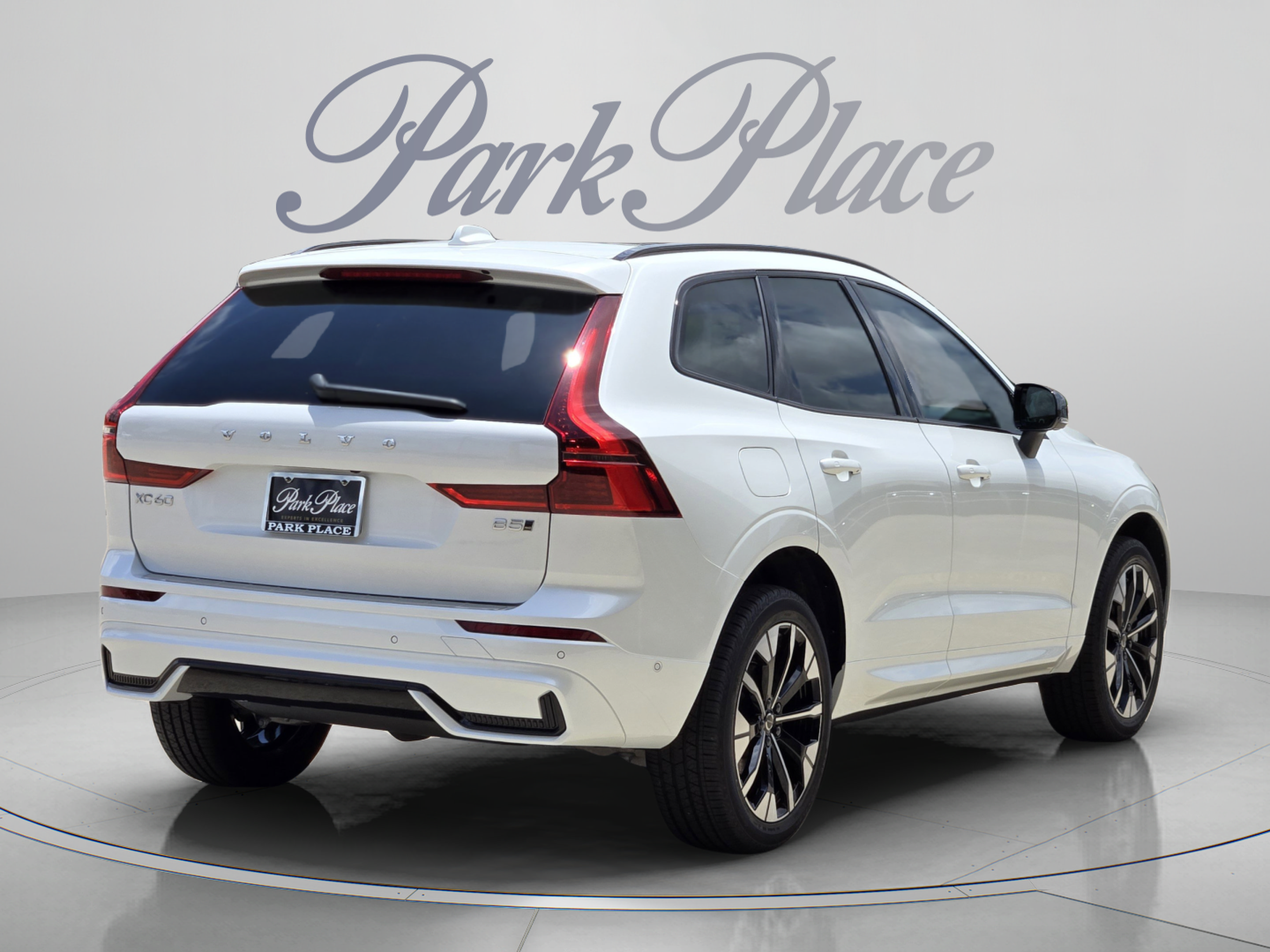 New 2026 Volvo XC60 B5 Plus w/ Protection Package Premier AWD/4WD image 6