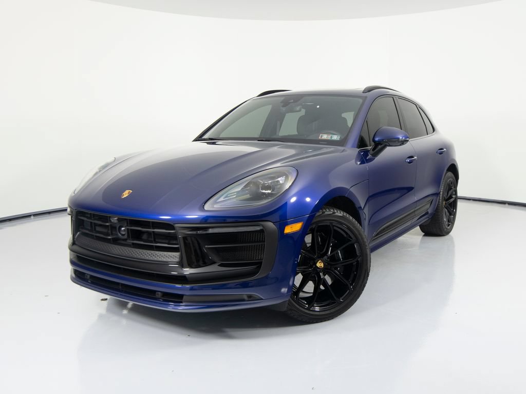 Certified 2025 Porsche Macan GTS AWD/4WD image 6