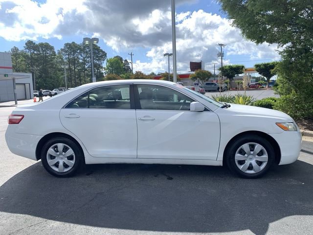 Used 2009 Toyota Camry LE FWD image 9
