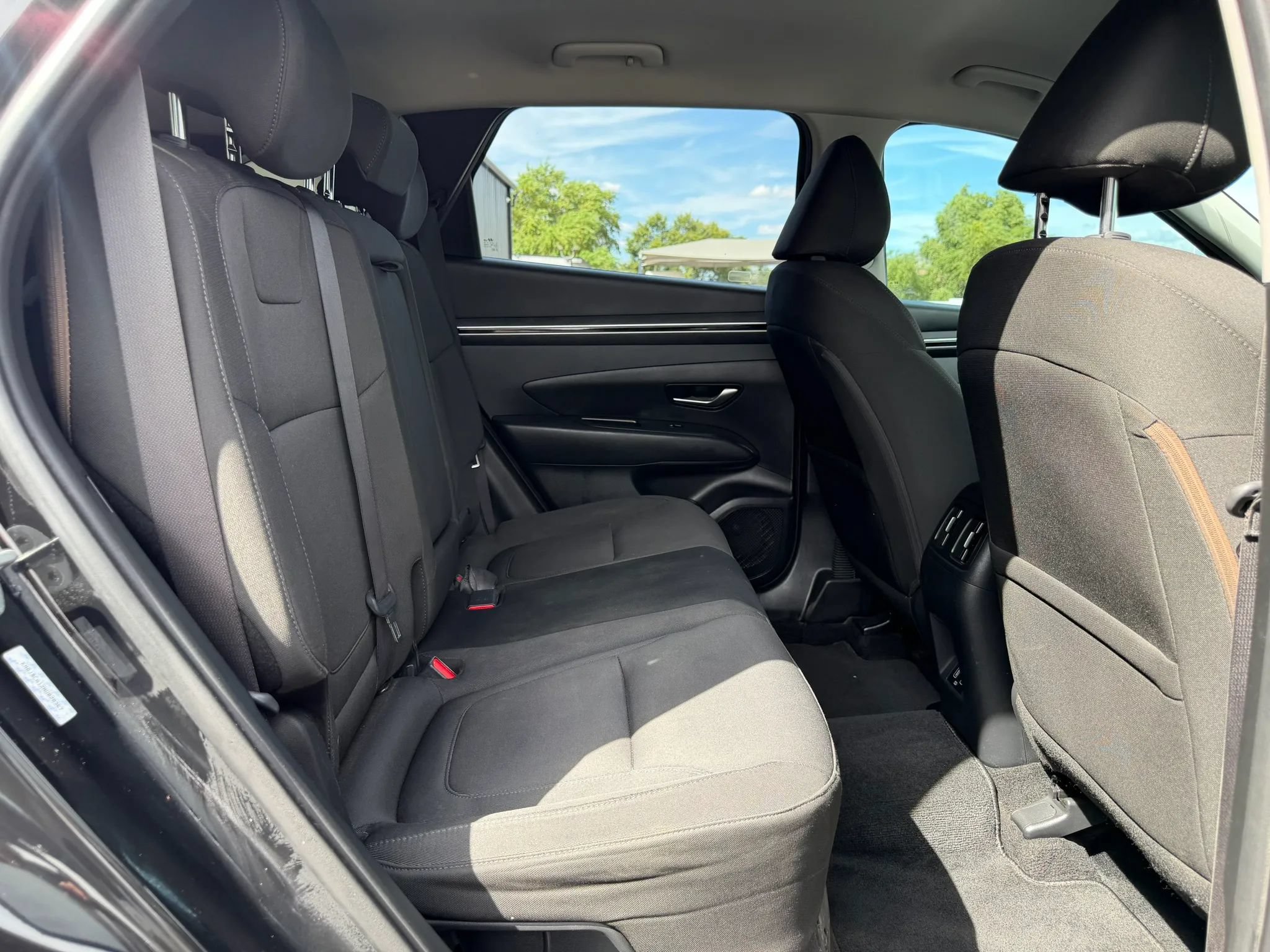 Used 2022 Hyundai Tucson Blue AWD/4WD image 23