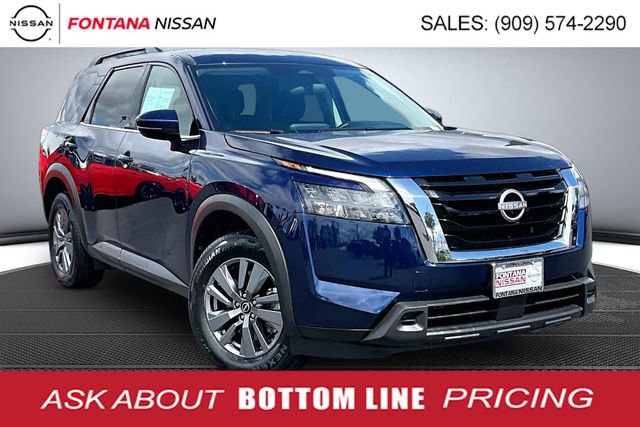 Certified 2024 Nissan Pathfinder SV FWD image 1
