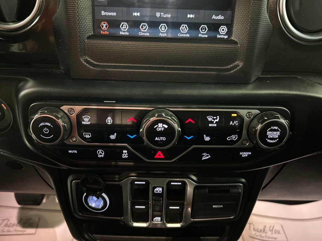 Used 2021 Jeep Wrangler Unlimited Sahara image 19