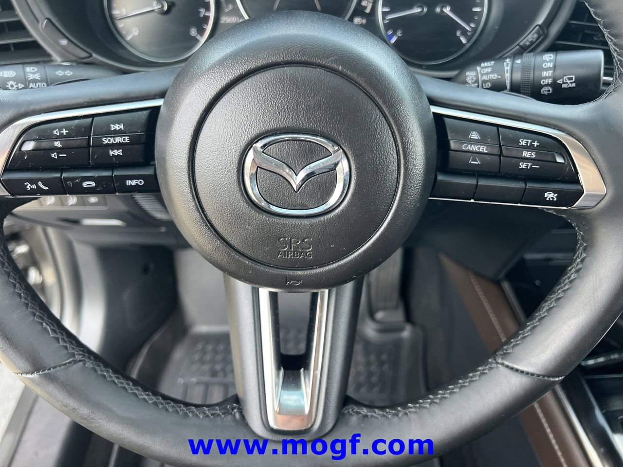 Used 2024 MAZDA CX-30 AWD 2.5 S w/ Premium Package image 13