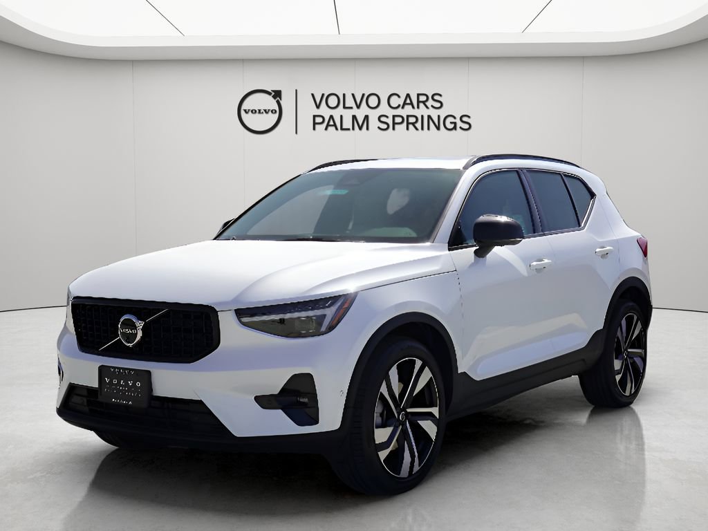 New 2026 Volvo XC40 B5 Ultra w/ Climate Package AWD/4WD image 4