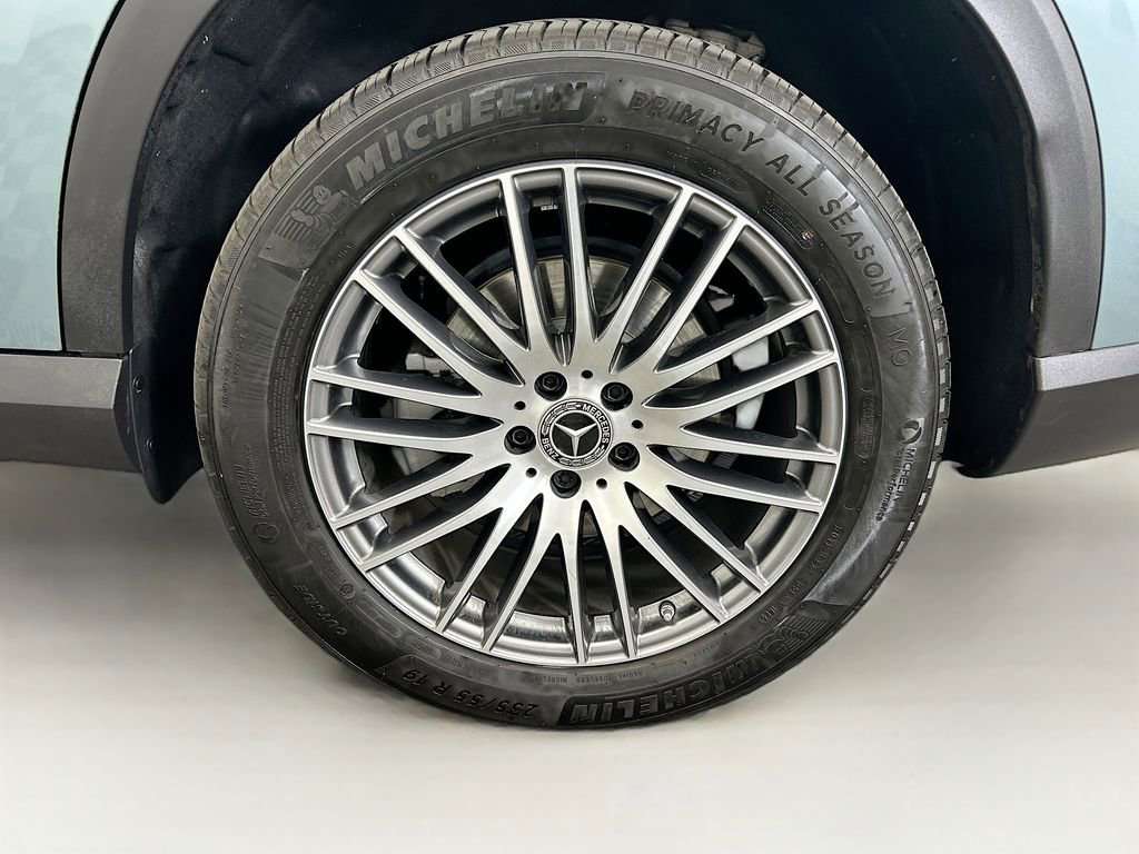 Certified 2026 Mercedes-Benz GLC 300 image 29
