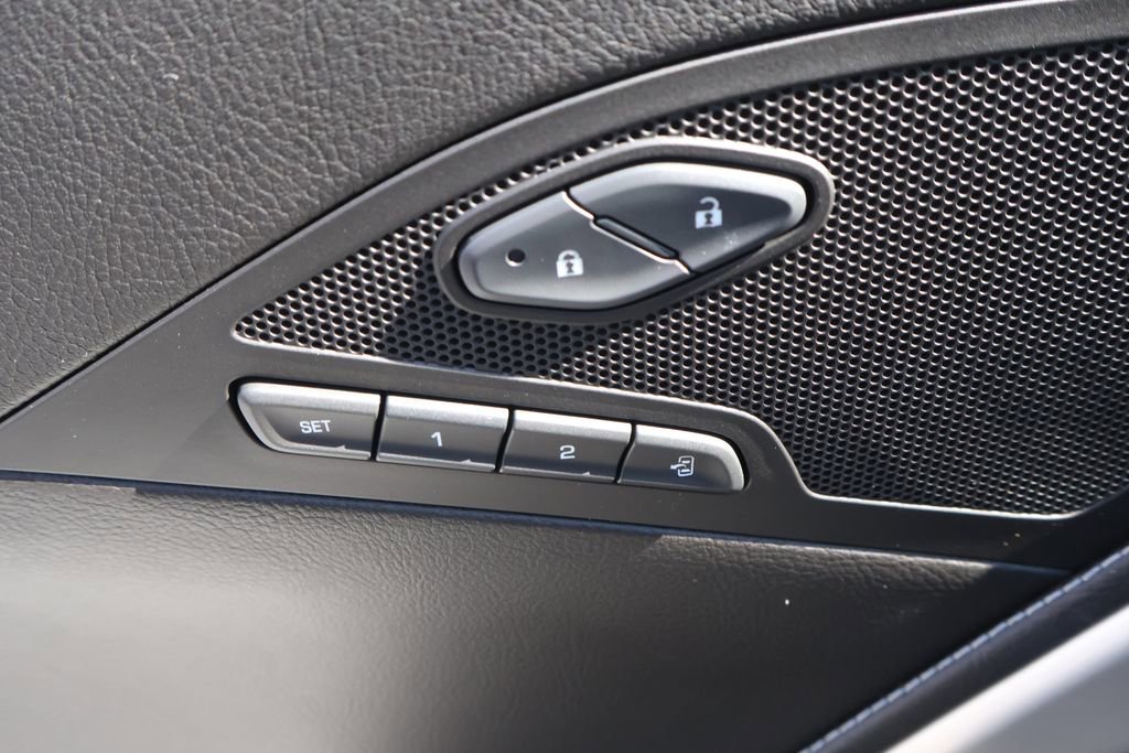 Used 2014 Chevrolet Corvette Stingray Coupe w/ 2LT Preferred Equipment Group image 22