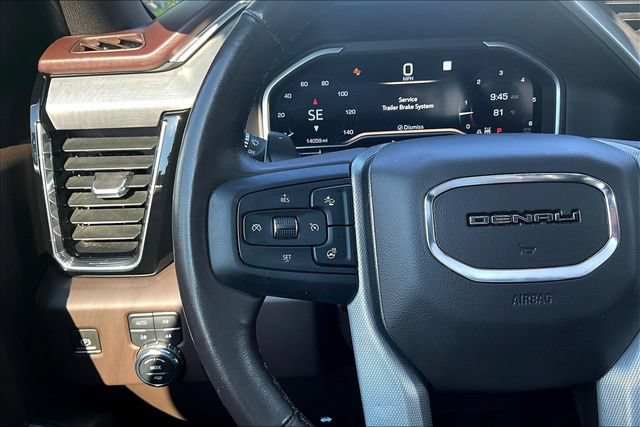 Used 2023 GMC Sierra 1500 Denali w/ Technology Package AWD/4WD image 12