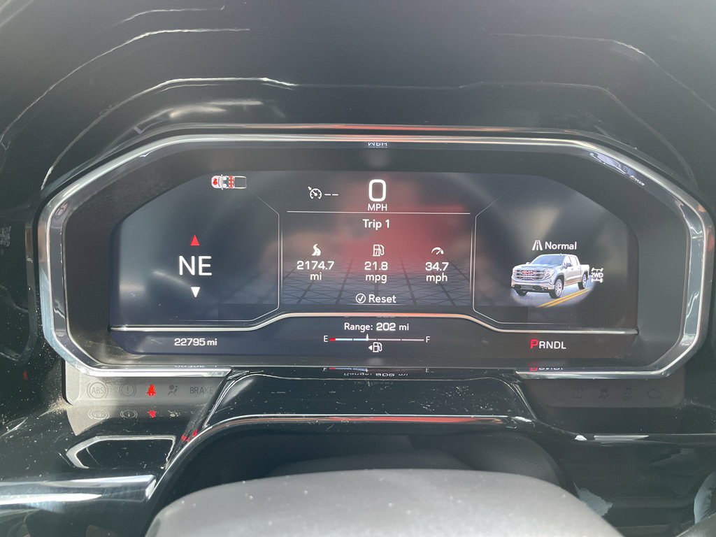 Used 2024 GMC Sierra 1500 Elevation image 12