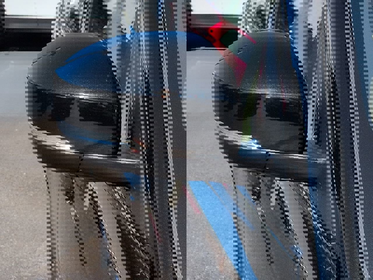 Used 2017 Land Rover Range Rover HSE image 11