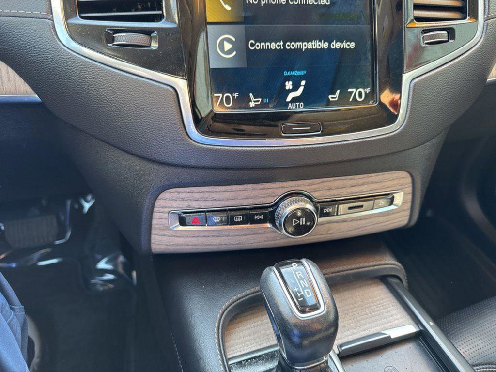 Used 2021 Volvo XC90 T6 Inscription w/ Climate Package image 8