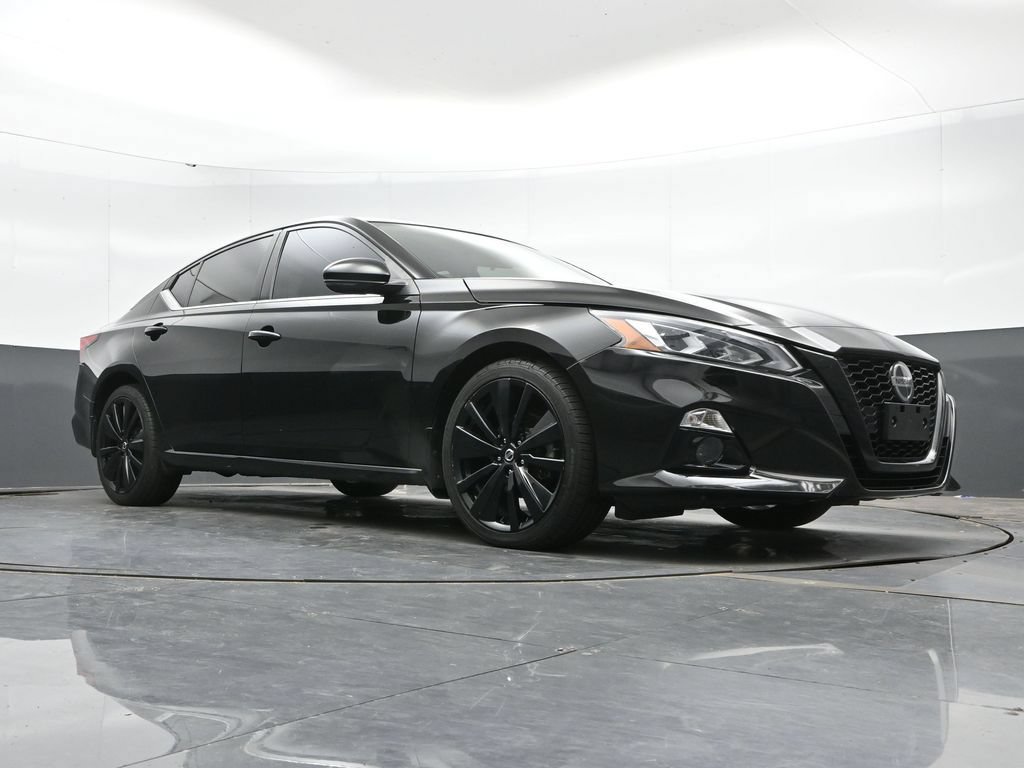 Used 2022 Nissan Altima 2.5 SR w/ Midnight Edition Package AWD/4WD image 43