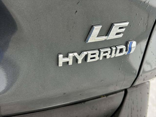 Certified 2024 Toyota RAV4 LE AWD/4WD image 11