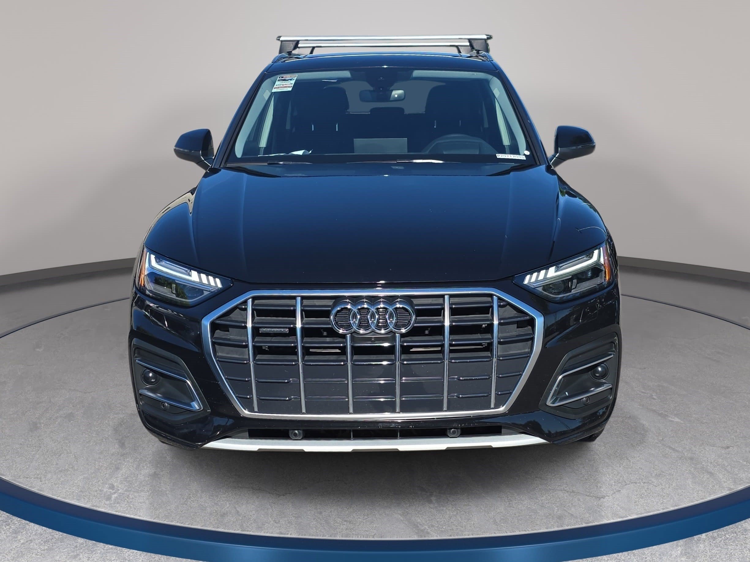 Used 2023 Audi Q5 Prestige w/ Prestige Package AWD/4WD image 2