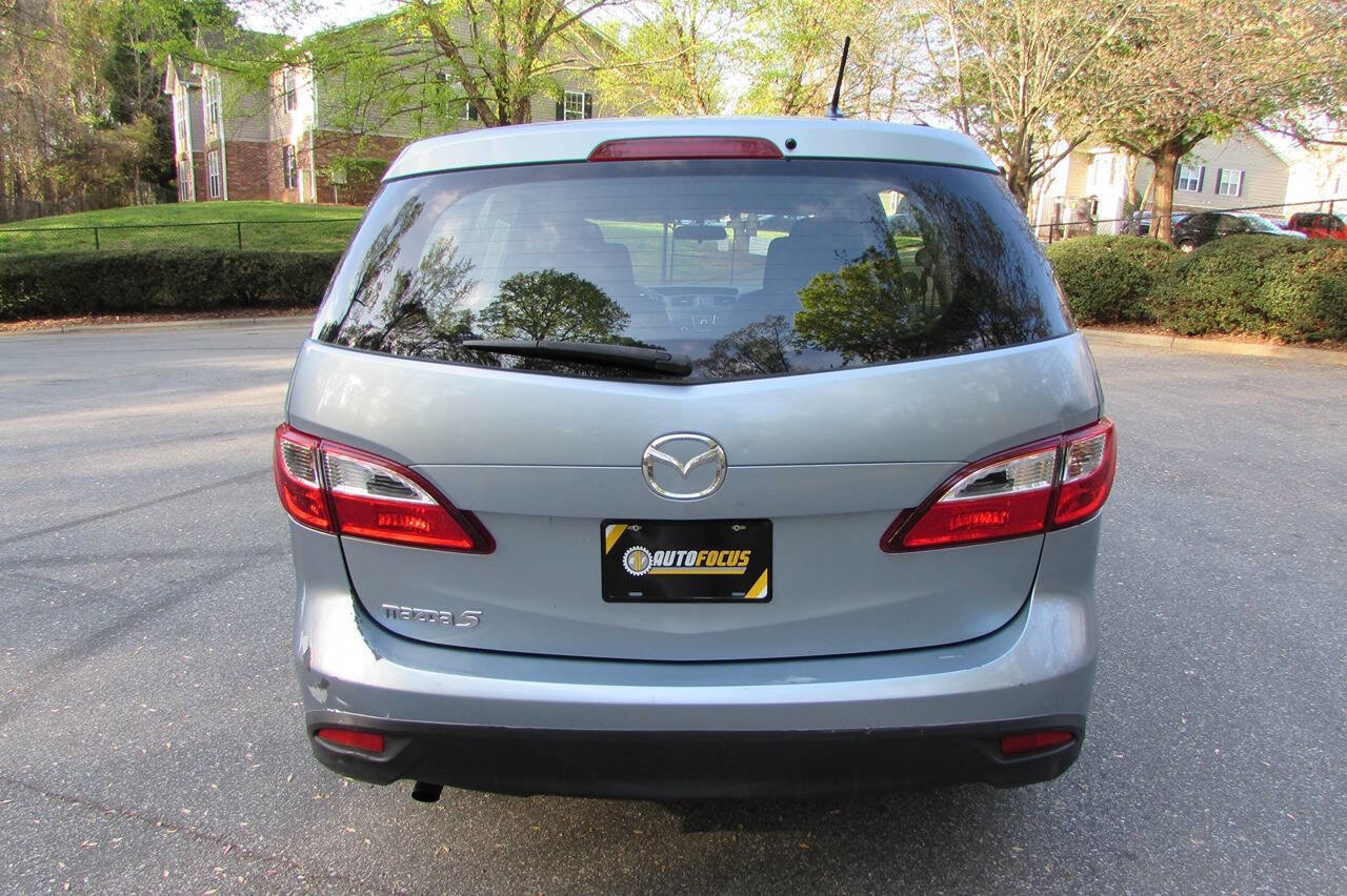Used 2013 MAZDA MAZDA5 Sport FWD image 5