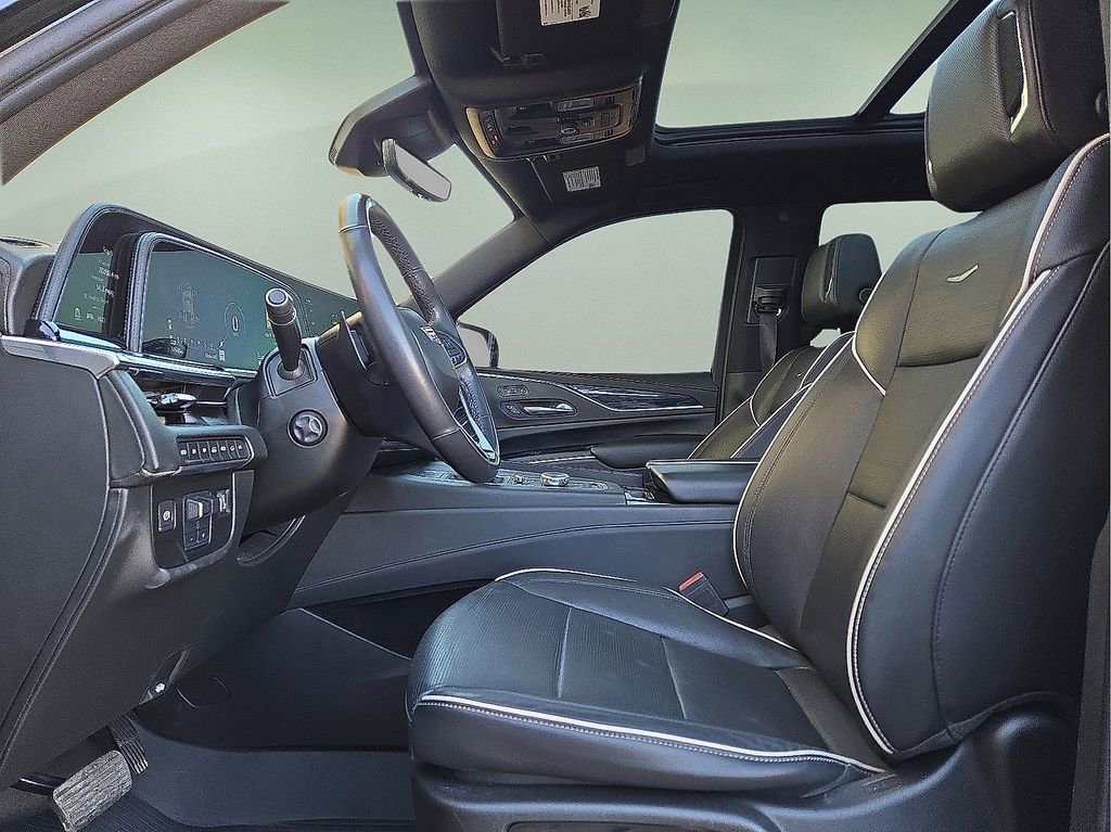 Used 2021 Cadillac Escalade Sport w/ Driver Assist Tech Package image 21