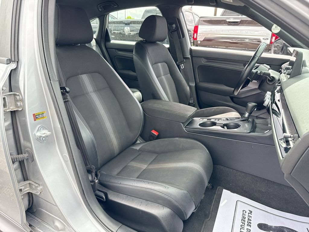 Used 2023 Honda Civic Sport image 24