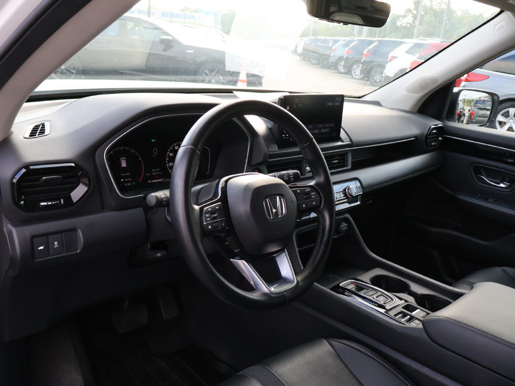 Used 2024 Honda Pilot EX-L image 17
