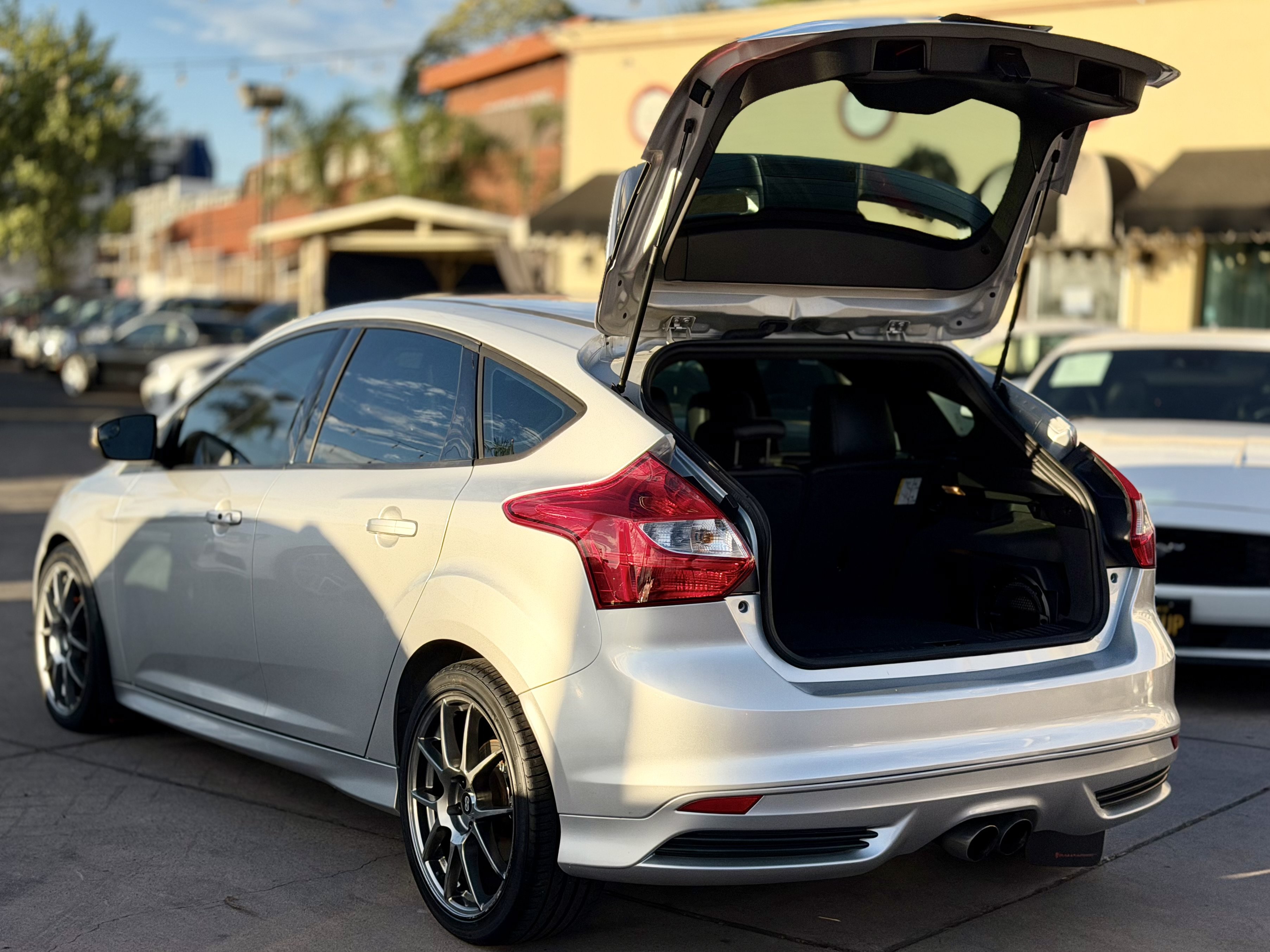 Used 2014 Ford Focus ST w/ Equipment Group 202A FWD image 12