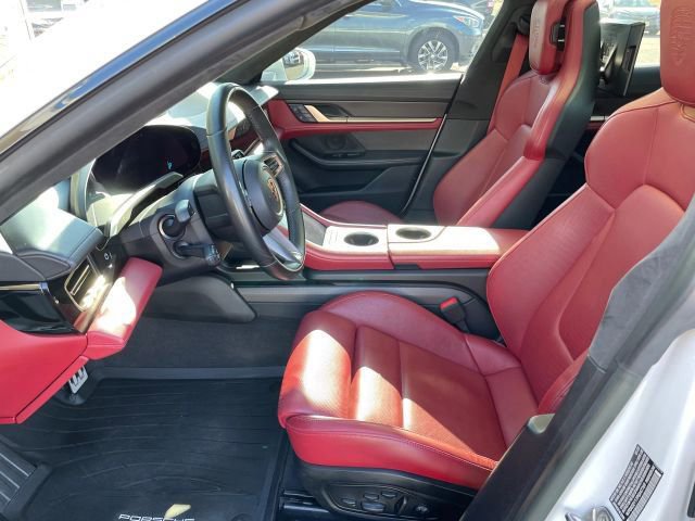 Used 2023 Porsche Taycan GTS image 23