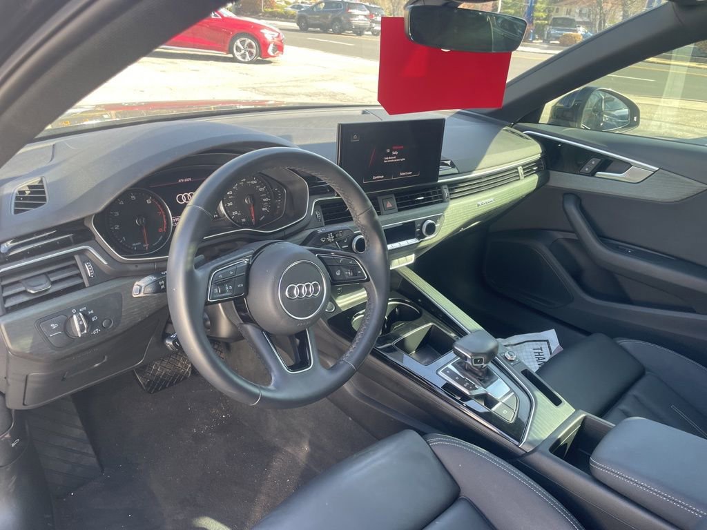 Used 2023 Audi A4 2.0T Premium w/ Convenience Package image 7